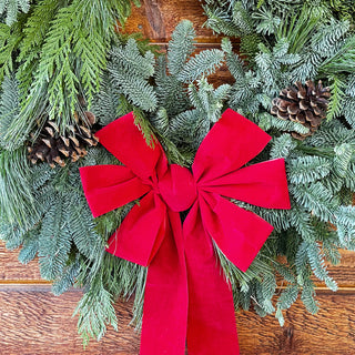 The DIYer Monthly: Fresh Cut Woodland Wreath Kit