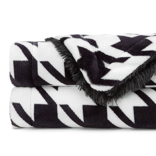 Houndstooth Throw Blanket