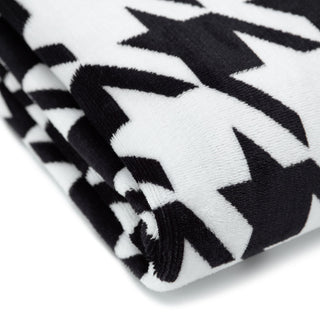 Houndstooth Throw Blanket