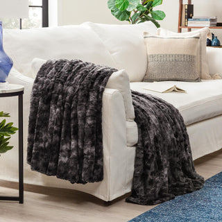 Double Sided Oversized Wolf Faux Fur Throw Blanket