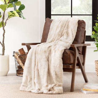 Wolf Faux Fur Throw Blanket