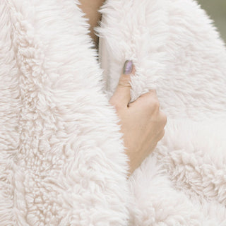 Tusicon Faux Fur Throw Blanket