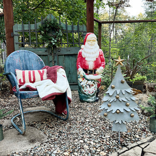 34 Inch Metal Christmas Tree with Decorative Bells Yard Stake