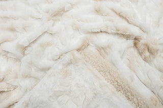 Wolf Faux Fur Throw Blanket