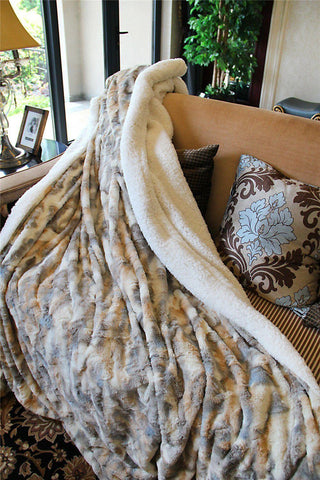 Luxurious Russian Lynx Faux Fur Throw Blanket