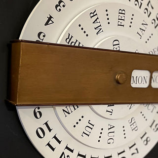 Vintage-Inspired Rotating Perpetual Calendar