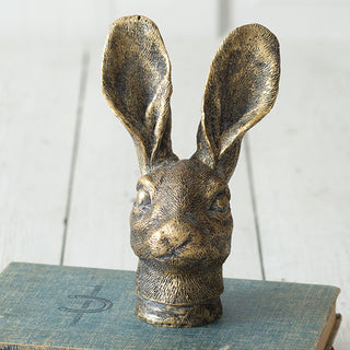 Briar Hare Statue