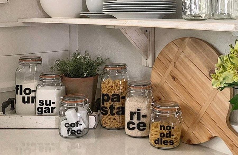 https://www.decorsteals.com/cdn/shop/products/7298Mason-Jars-900x588-1.jpg?v=1681373132