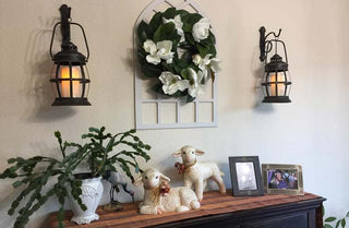 Hanging Rustic Lantern Wall Sconce